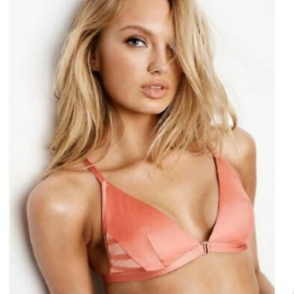 NWT Victoria secret pink bralette small